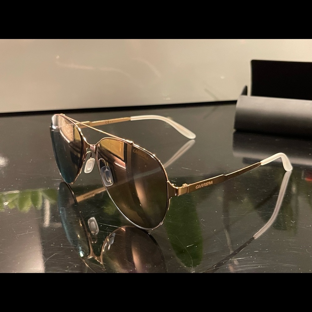 Carrera men’s sunglasses. Excellent condition.